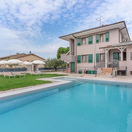 -Free Pool And Parking- Garda House Apartments Castelnuovo del Garda Bagian luar foto