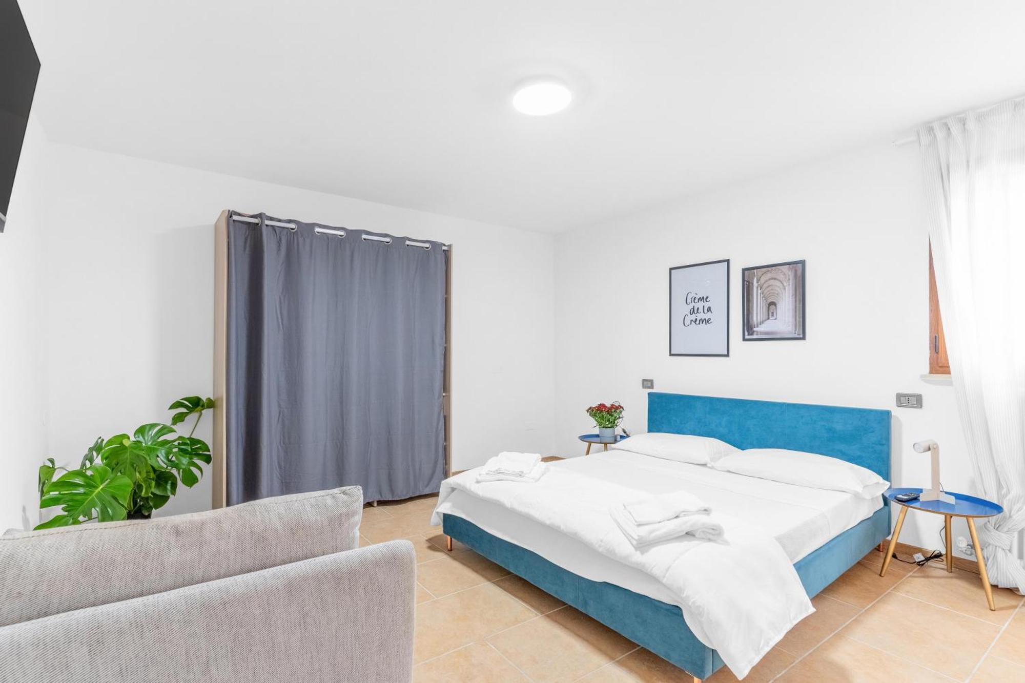 -Free Pool And Parking- Garda House Apartments Castelnuovo del Garda Bagian luar foto