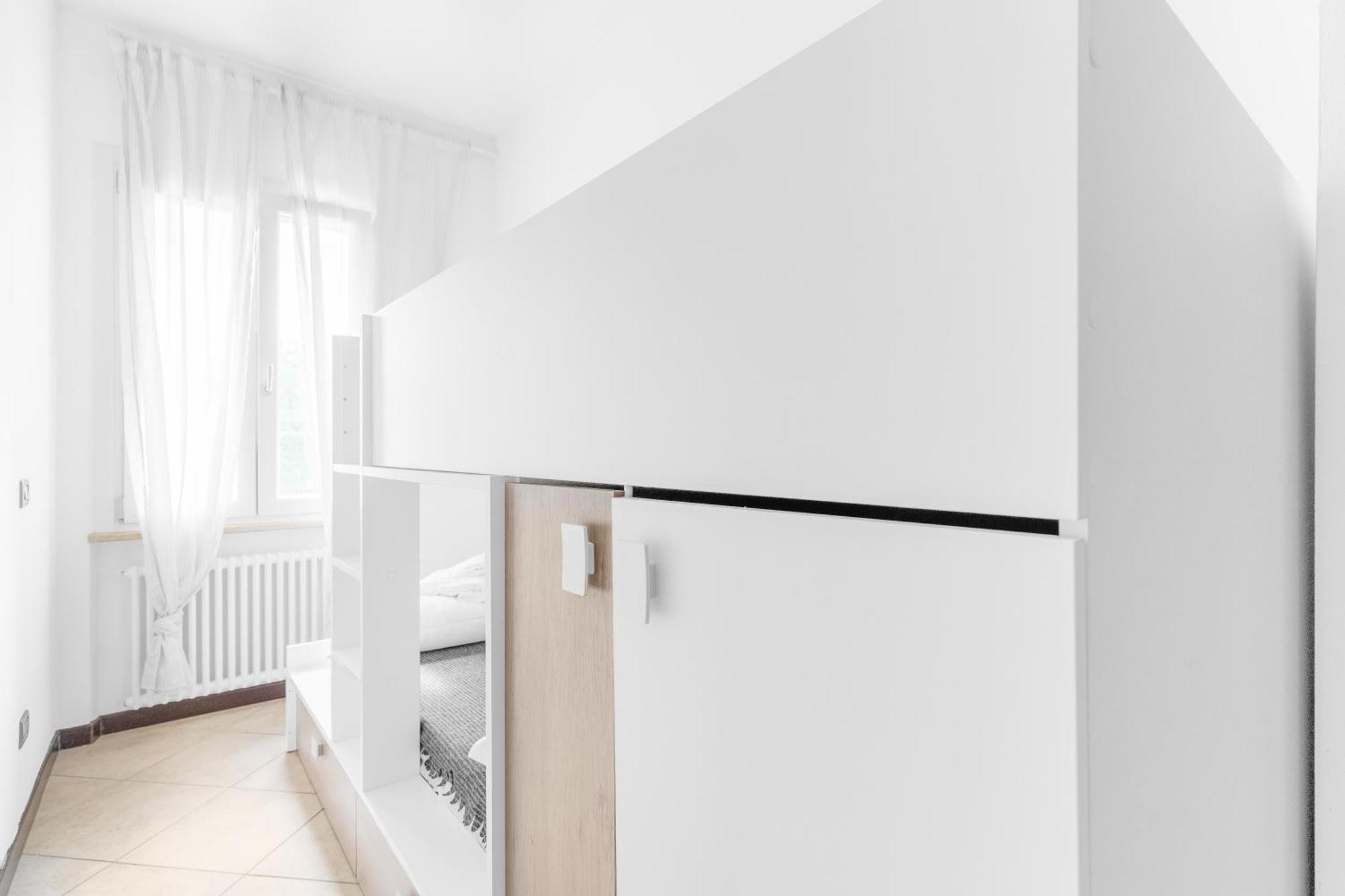 -Free Pool And Parking- Garda House Apartments Castelnuovo del Garda Bagian luar foto