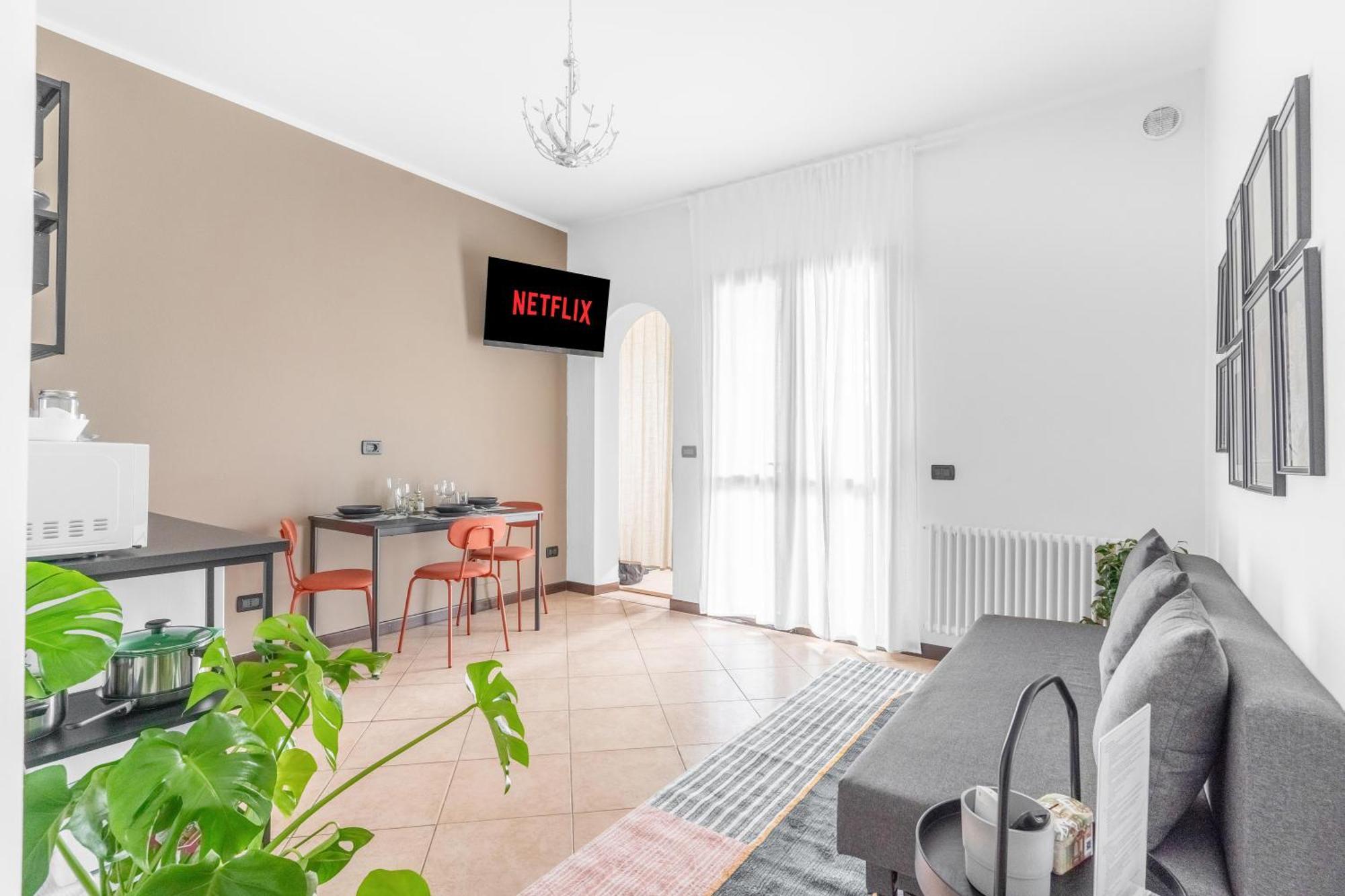 -Free Pool And Parking- Garda House Apartments Castelnuovo del Garda Bagian luar foto