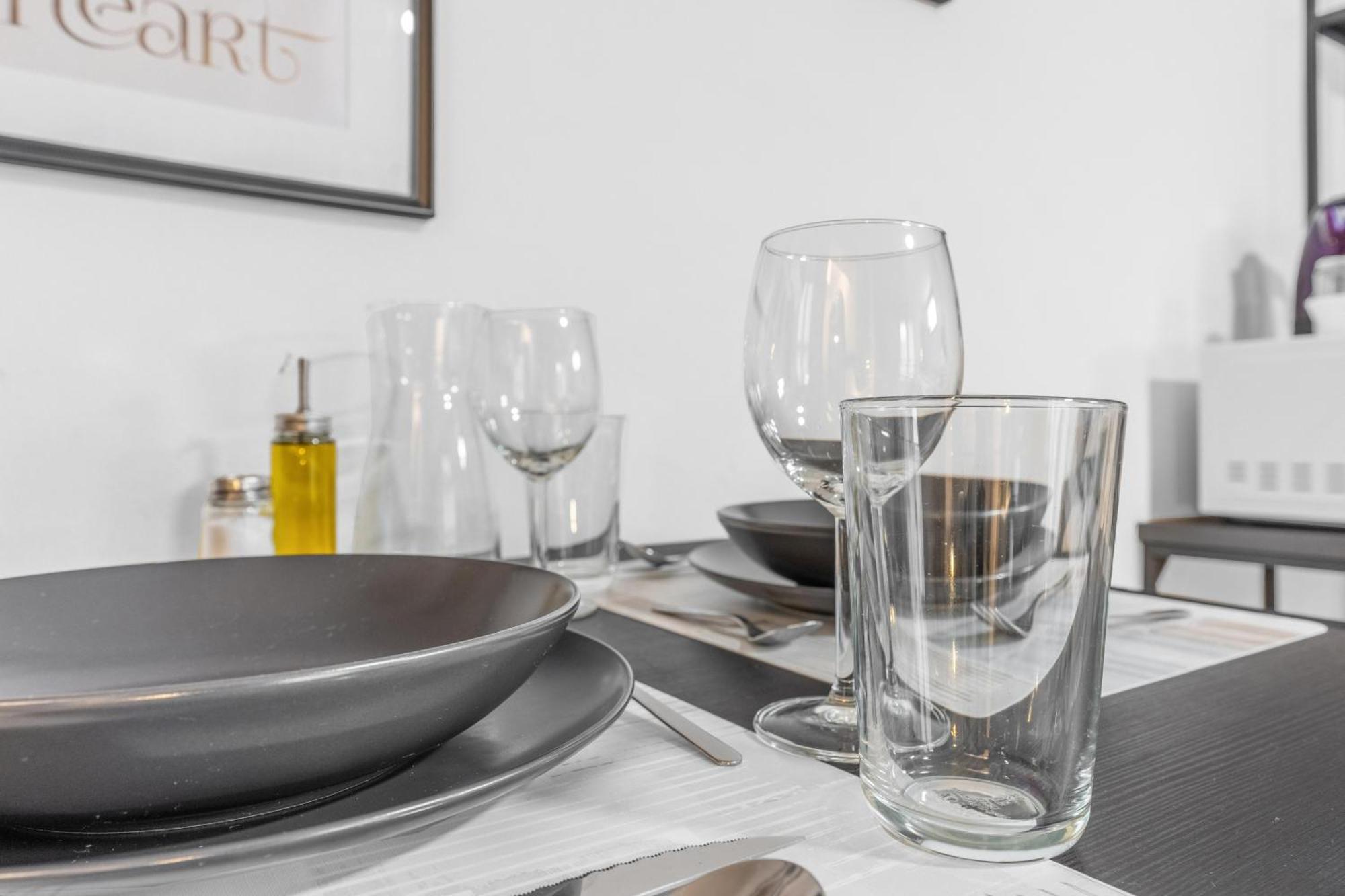 -Free Pool And Parking- Garda House Apartments Castelnuovo del Garda Bagian luar foto